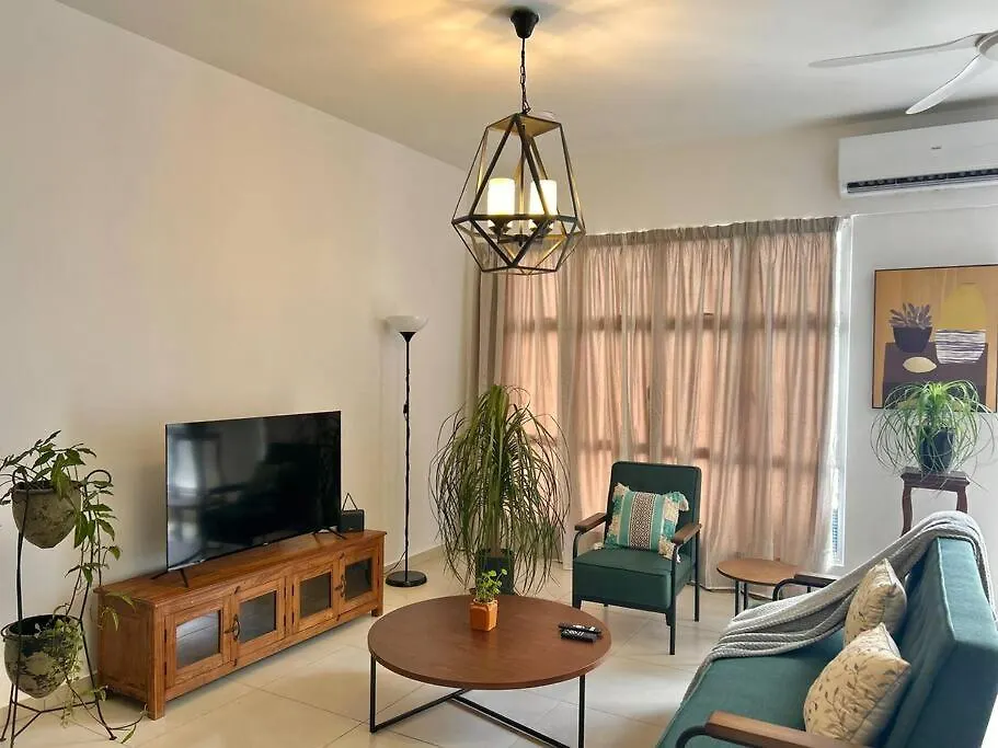 3 Bedroom Apt L26 At Kl Sentral With City View Kuala Lumpur 0*,  Malaysia
